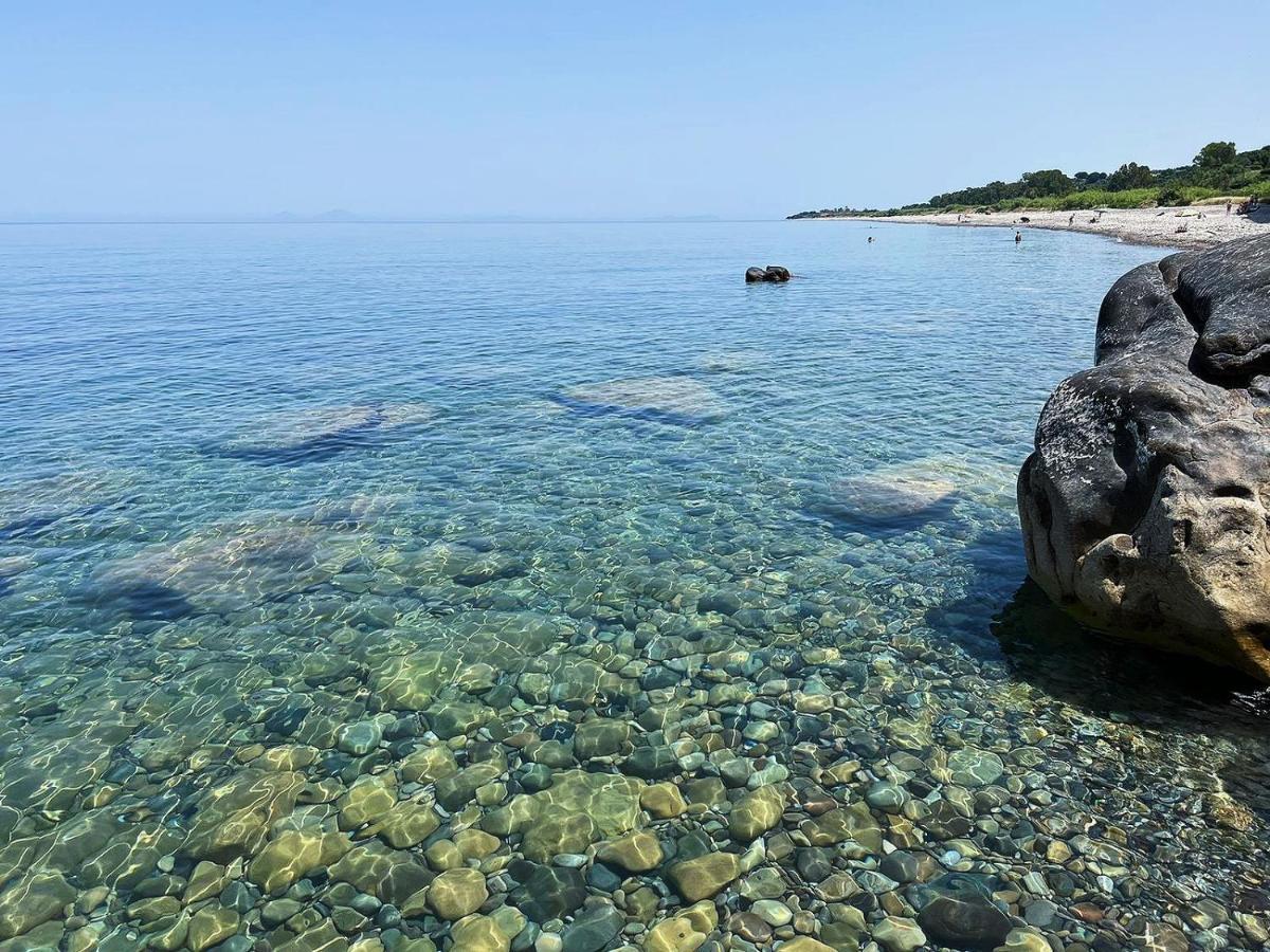 Villetta Sul Mare Акуедолчи Екстериор снимка