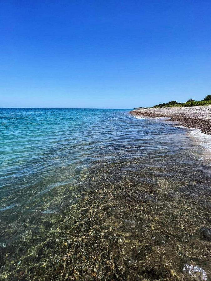Villetta Sul Mare Акуедолчи Екстериор снимка