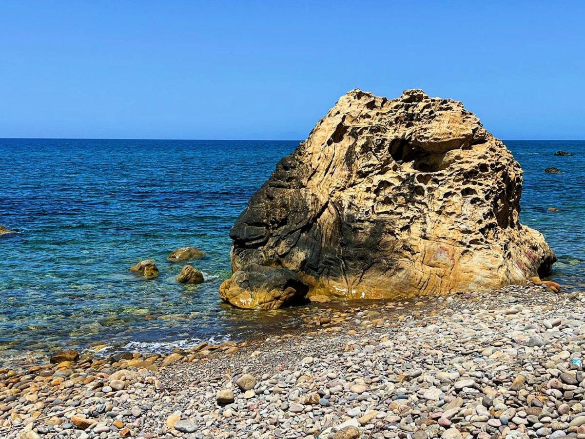 Villetta Sul Mare Акуедолчи Екстериор снимка