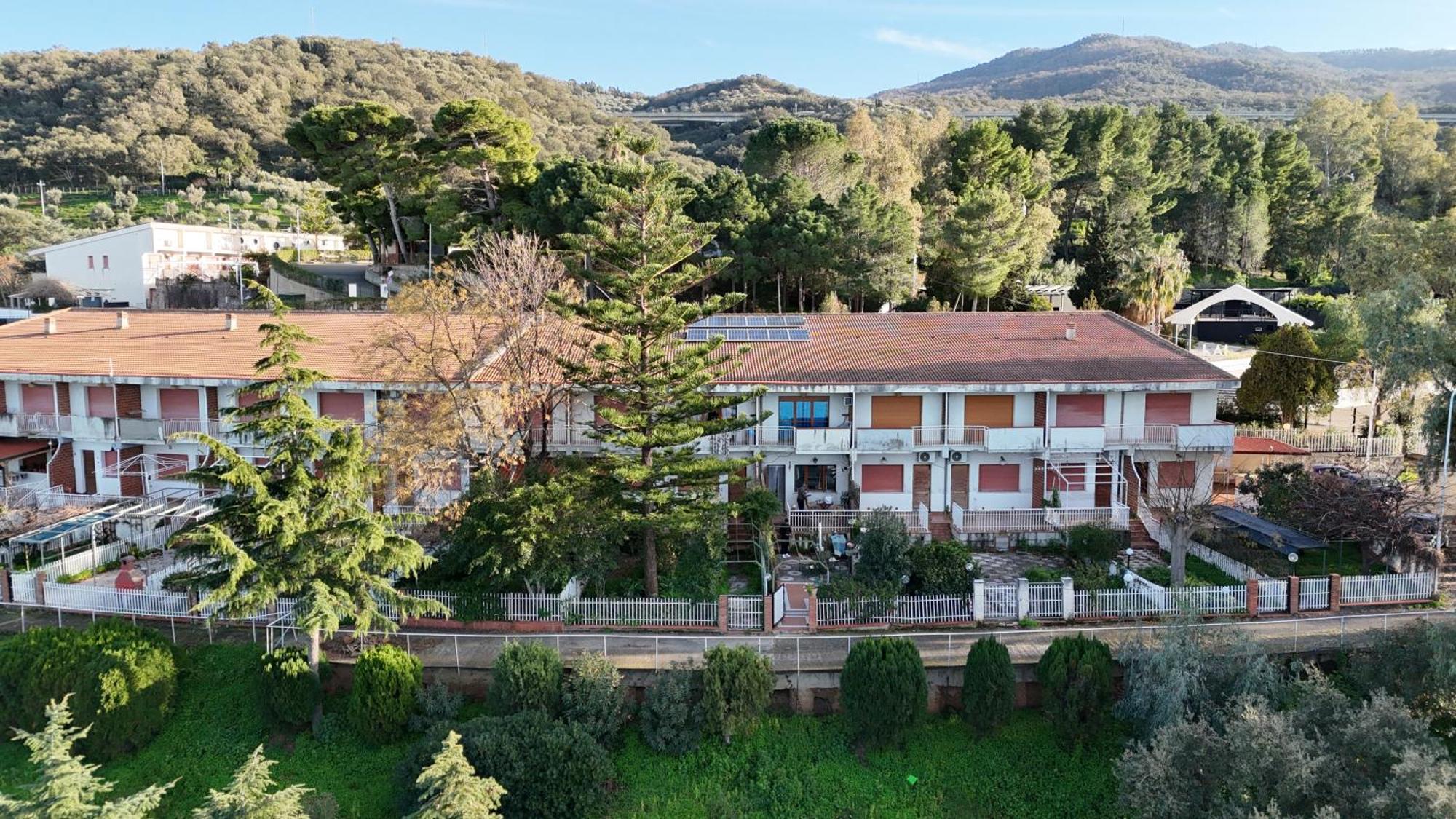 Villetta Sul Mare Акуедолчи Екстериор снимка
